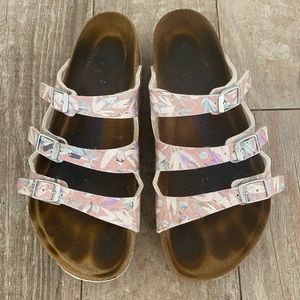 Birkenstock Florida Anthropologie exclusive. Pink floral.